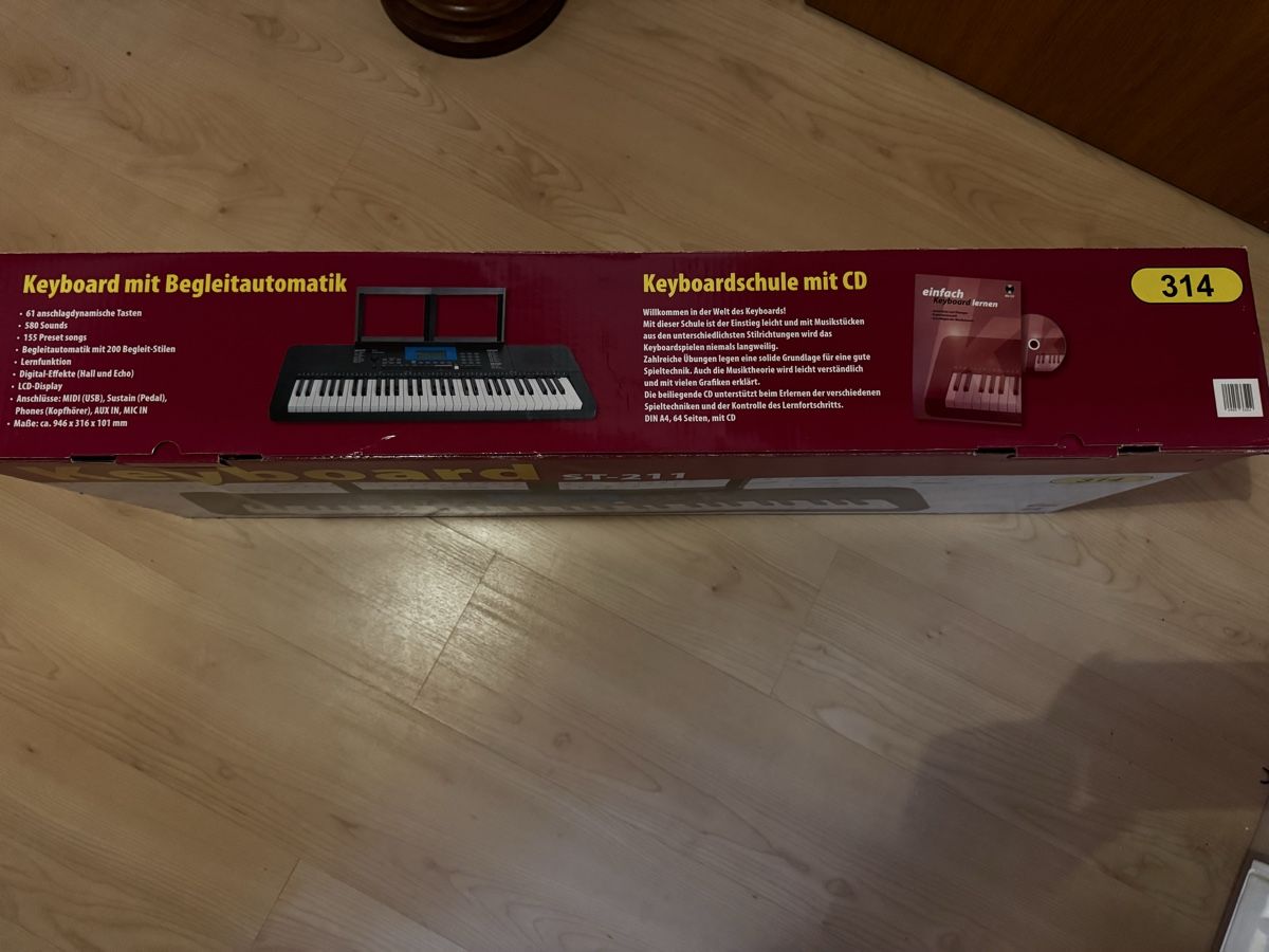 Strumenti musicali: Keyboard ST-211 neuwertig – Nuovo (secondo la descrizione) da Horgen venduto da st2606 1