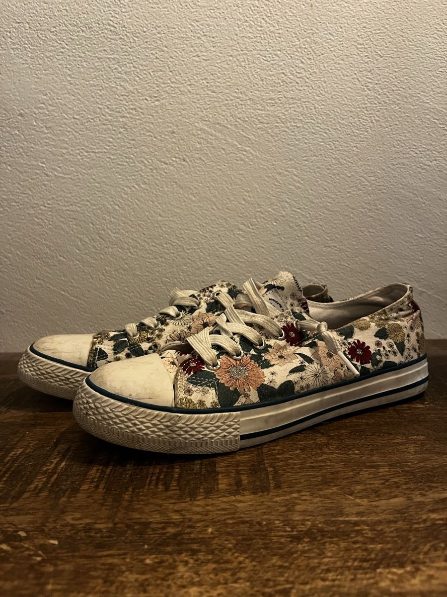 Scarpe per ragazze: Dockers Schuhe Gr. 38 Blumenmuster – Usato da Weesen venduto da D0101D