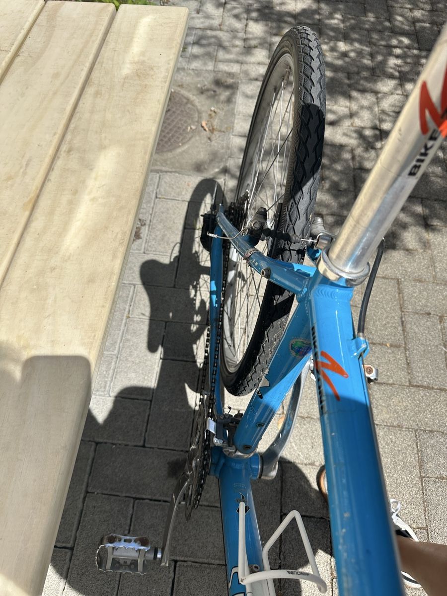 Specialized Biciclette: Speciaized Mountainbike Fahrrad – Usato da Basel venduto da jan_xjz8 6