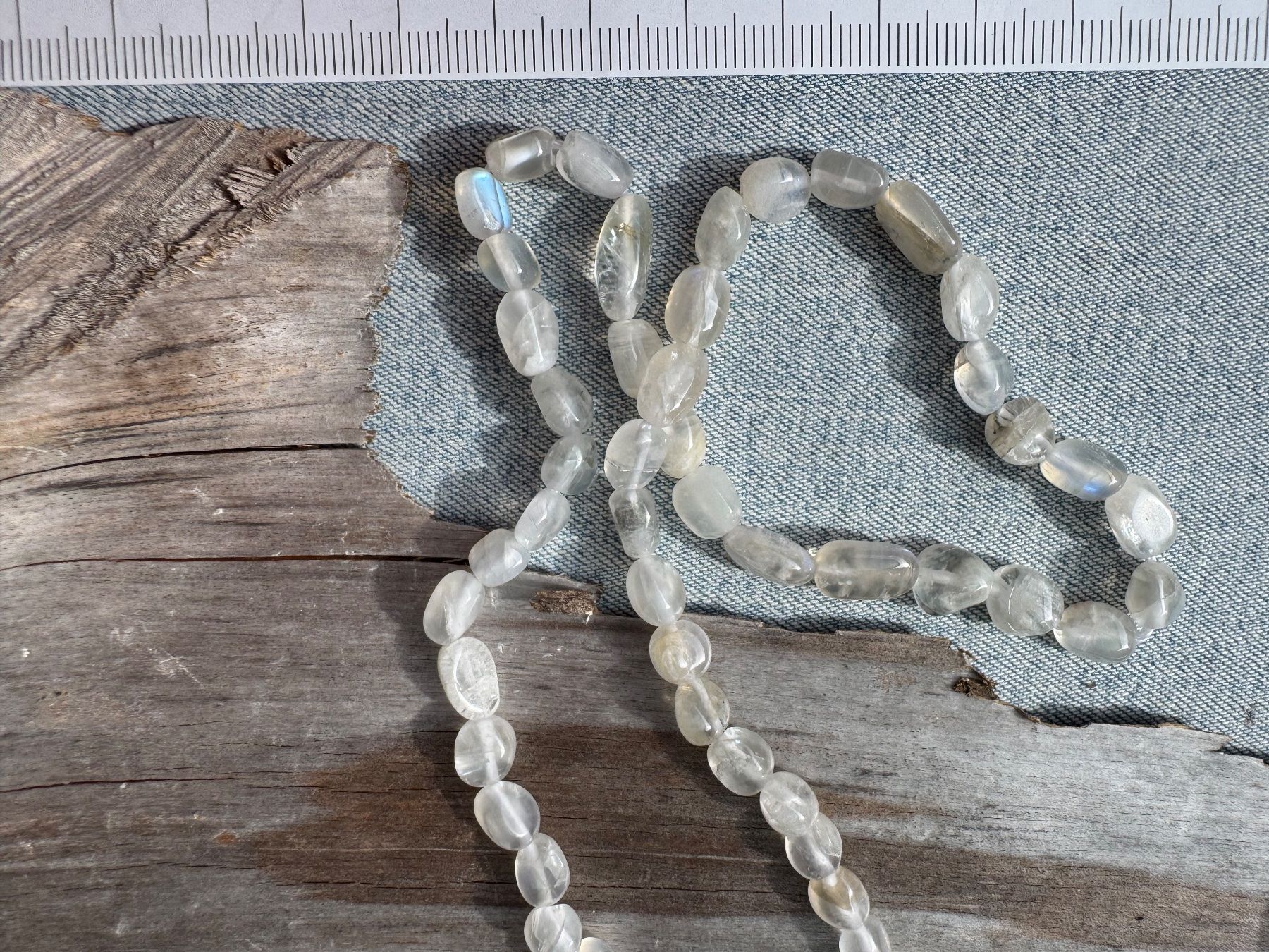 Catenine: exclusiver Mondstein wunderschön,   Strang       mit "Feuer" – Nuovo e nell'imballaggio originale da Leuggern venduto da gemshow 5