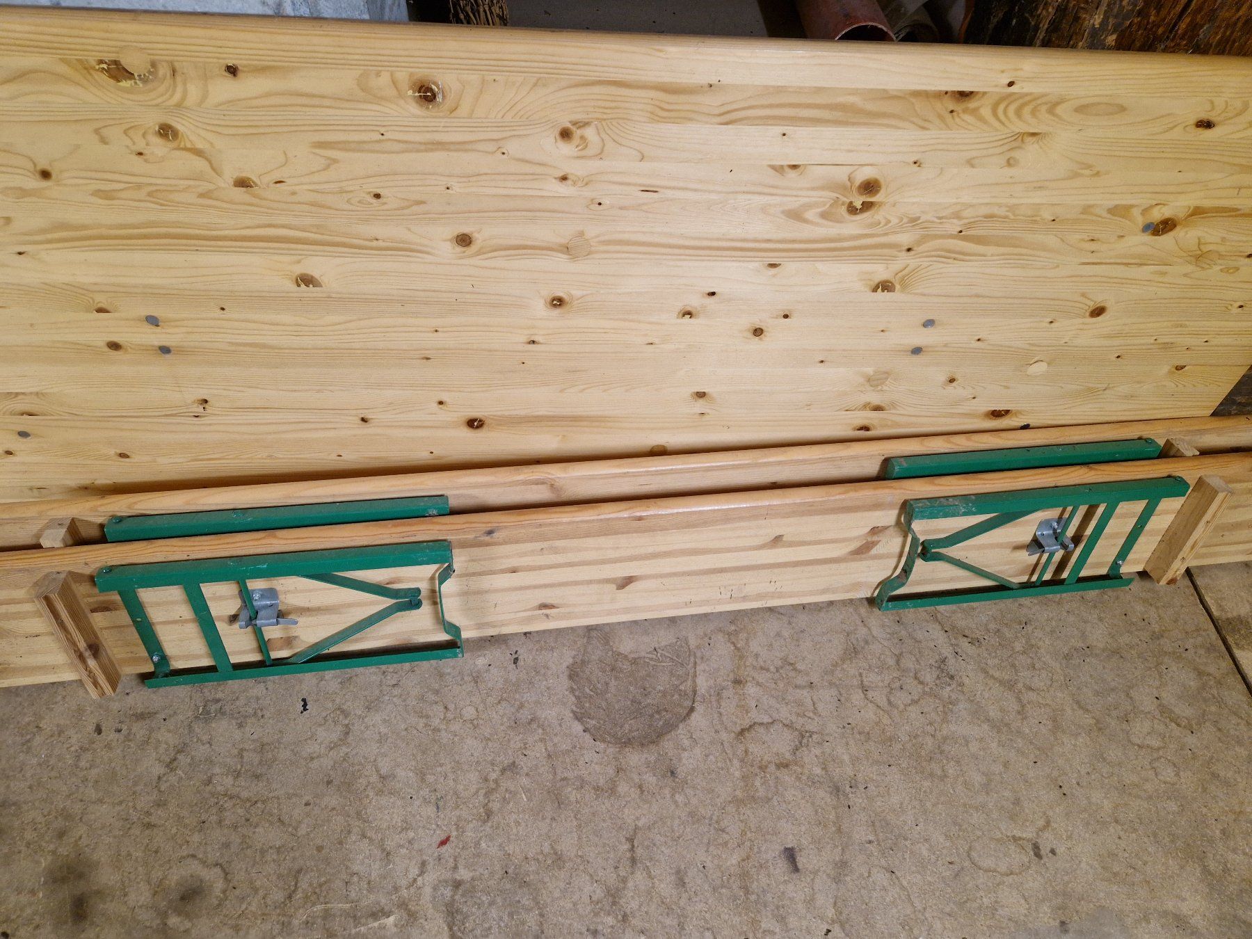 Set di tavolo e panche: Festtisch-Set – Usato da Heimiswil venduto da Windspiel145 1