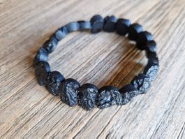 Einzigartiges Armband aus Lava