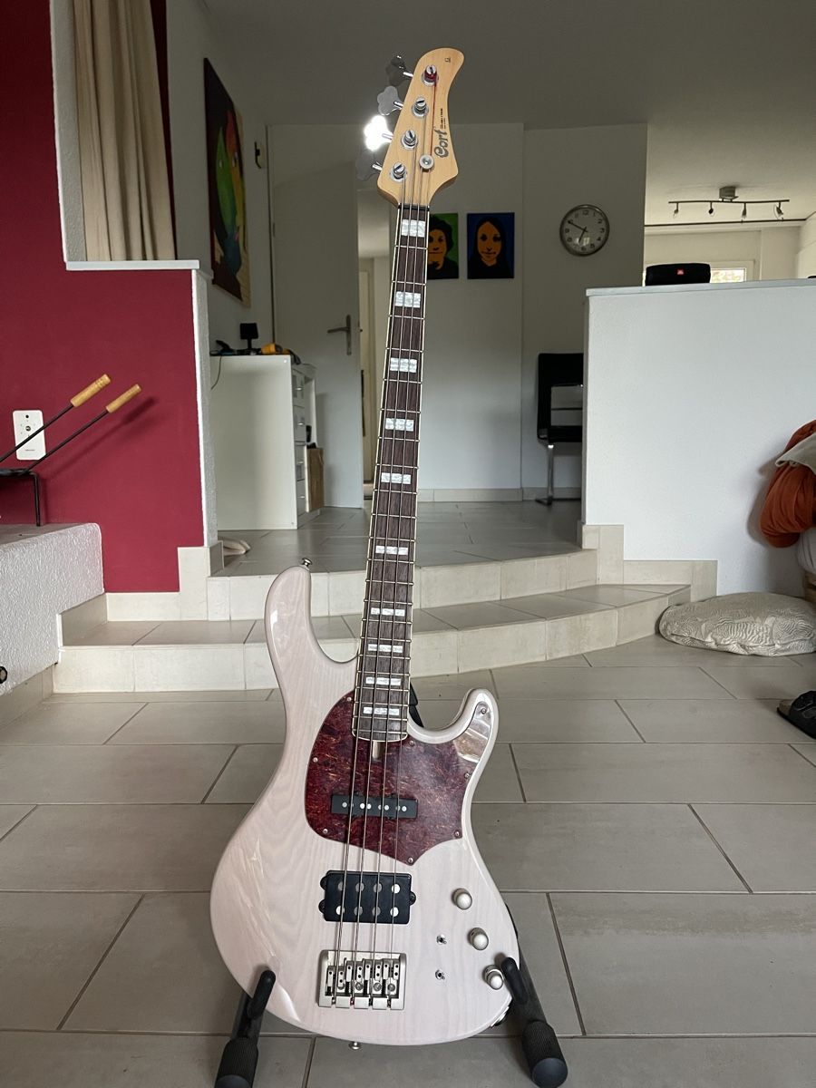 Cort Strumenti musicali: Cort GB74 Bass – Usato da Mühlethal venduto da leandrawolf