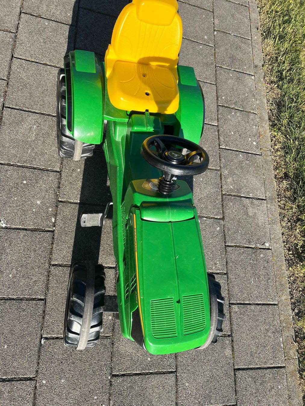 John Deere Veicoli per bambini: Kindertraktor mit 2 Anhänger – Usato da Rain venduto da Stouni180 1