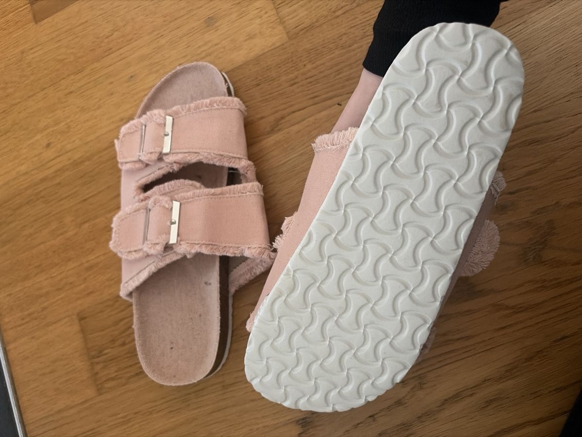Chaussures femmes: claquette  – Neuf (Voir description) à Fribourg par emo_hdv7 1