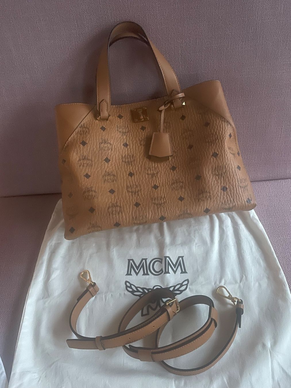 Mcm Borse da donna: MCM Handtasche Neu – Nuovo (secondo la descrizione) da Dietikon venduto da Nieselchen