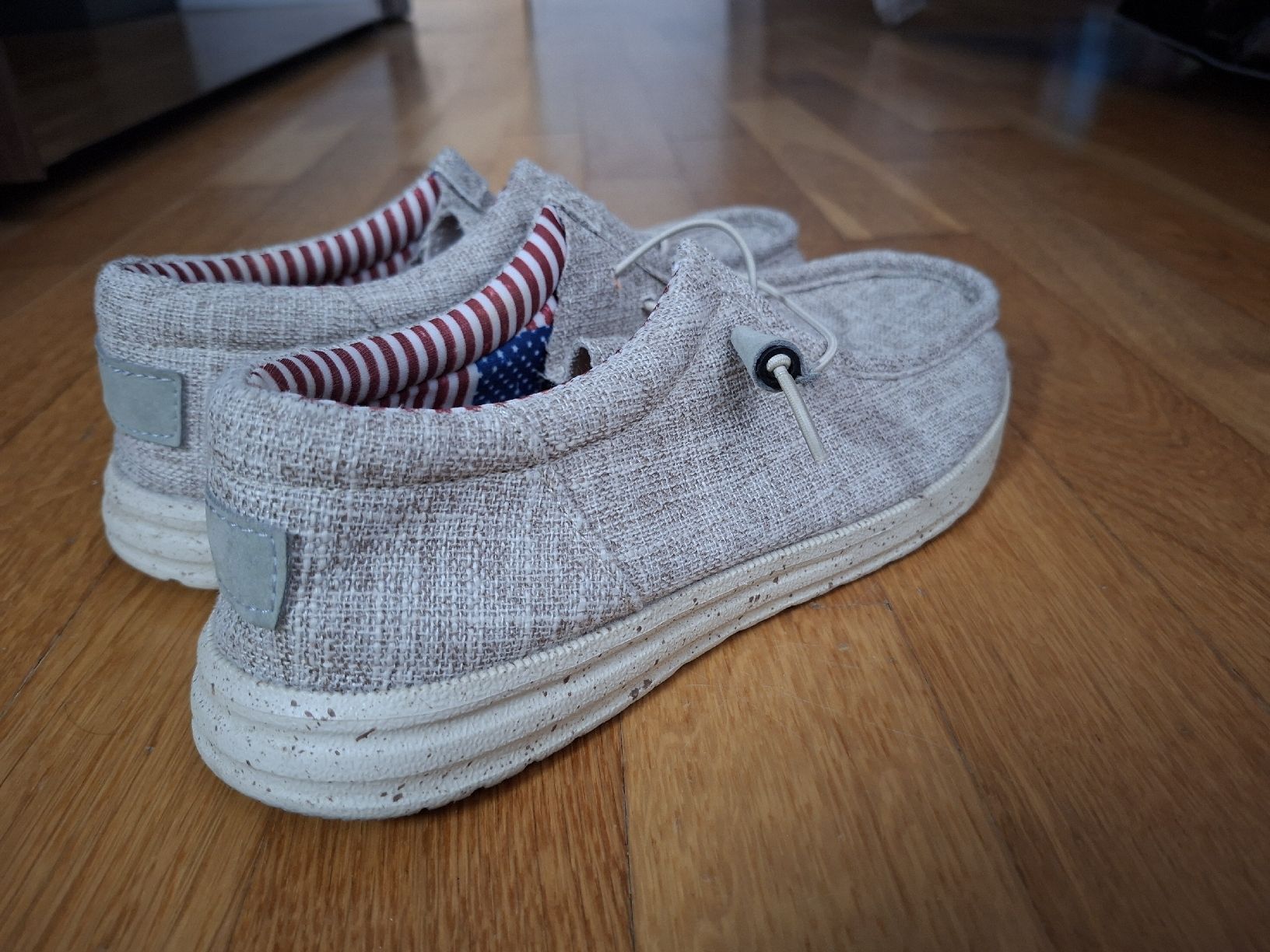 Scarpe da uomo: Freizeitschuhe grau Stoff mit US Flaggenmuster innen – Usato da Zürich venduto da E_BI 2
