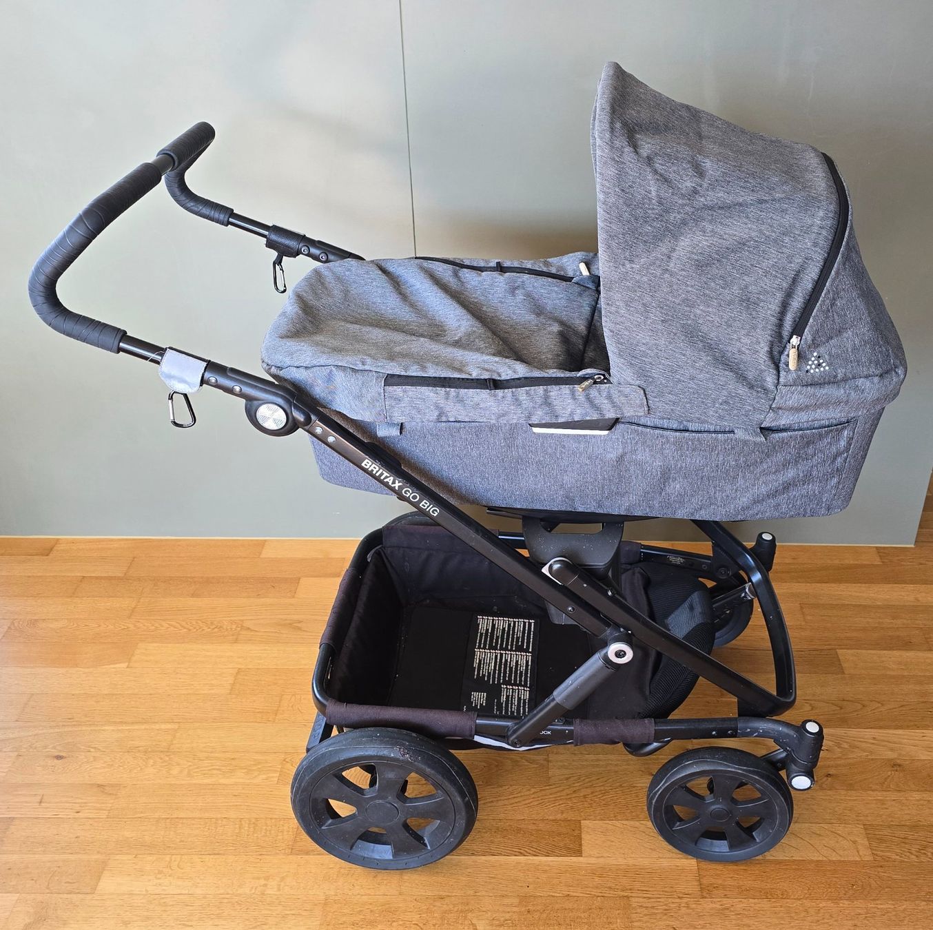 uppababy stroller cooler Bevvy Basket – Babinski's Baby It fits into the Select Cybex Seat Fabric:Off White Cole Haan Men's Grand Apparel. Apparel: Hebo Helmets