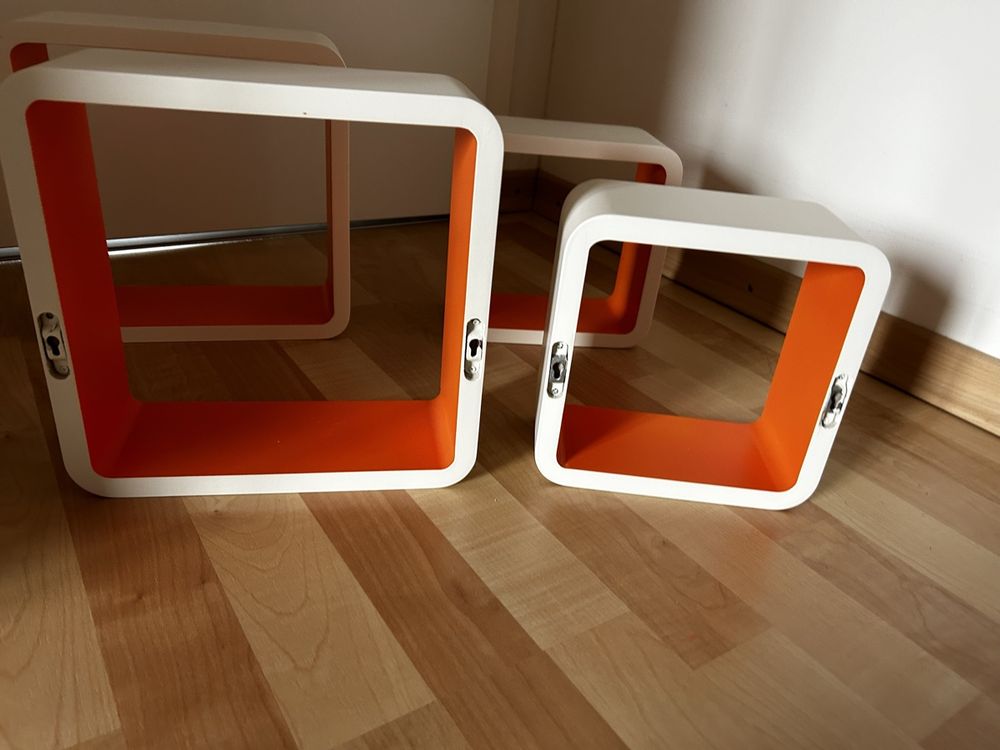 regal-quadratisch-weiss-orange-kaufen-auf-ricardo