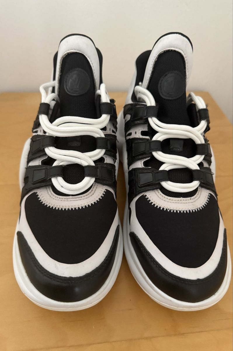 Louis Vuitton Damenschuhe: baskets Louis Vuitton Archlight – Gebraucht aus Vésenaz von NORA1325 2