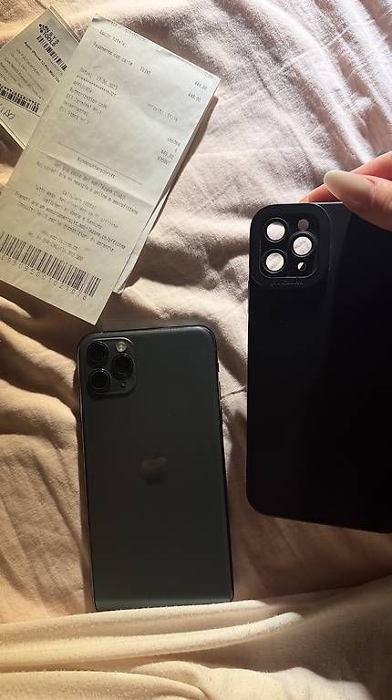 Apple Telefoni cellulari / Smartphones: Vendo Iphone 11 pro max – Usato da Sessa venduto da Thisisemma 3