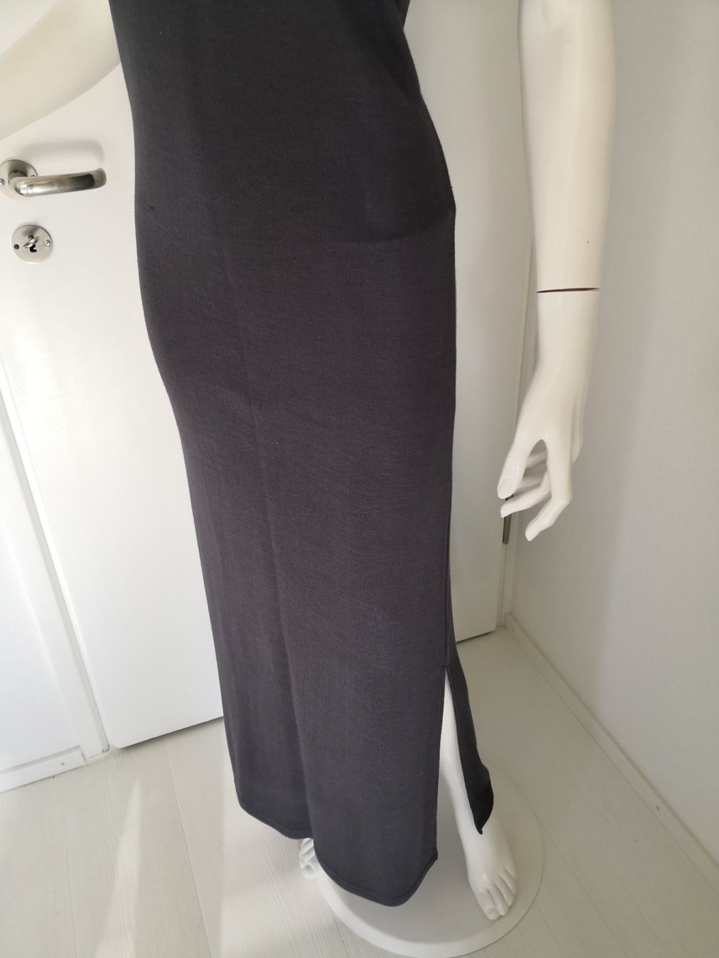 Beldona Vestiti: 🤩BELDONA MAXI-STRICK-KLEID GRAU – Usato da Olten venduto da Naja-Twins-Twins 8