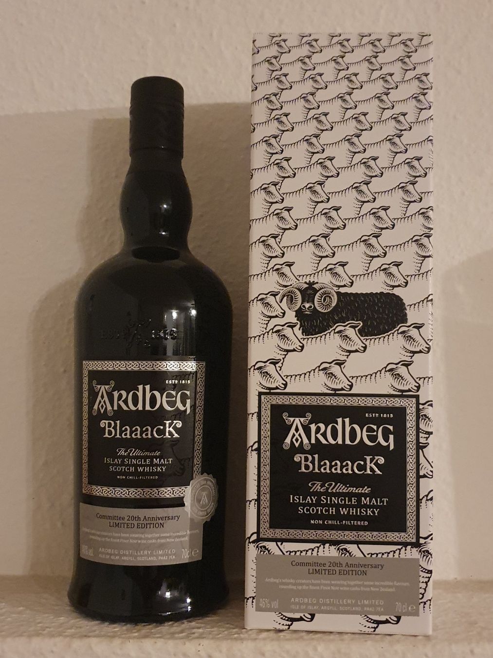 Ardbeg Spirituosen: Ardbeg Blaaack – Neu und originalverpackt aus Langnau am Albis von jer_pm72