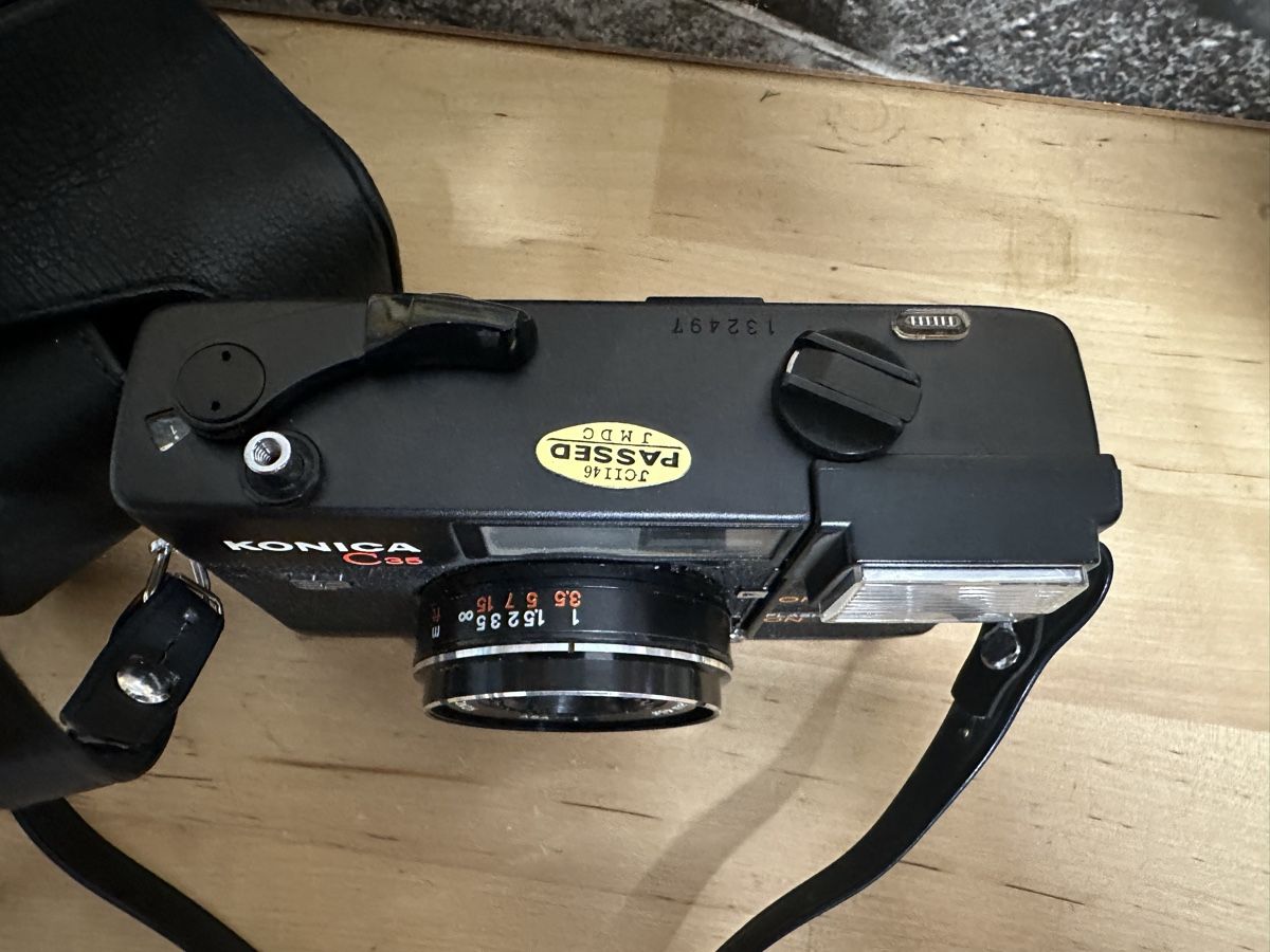 Konica Kamera: Konica C35 EF Kameraset mit Tasche – Gebraucht aus Ebikon von Gaenggeliwaar 1