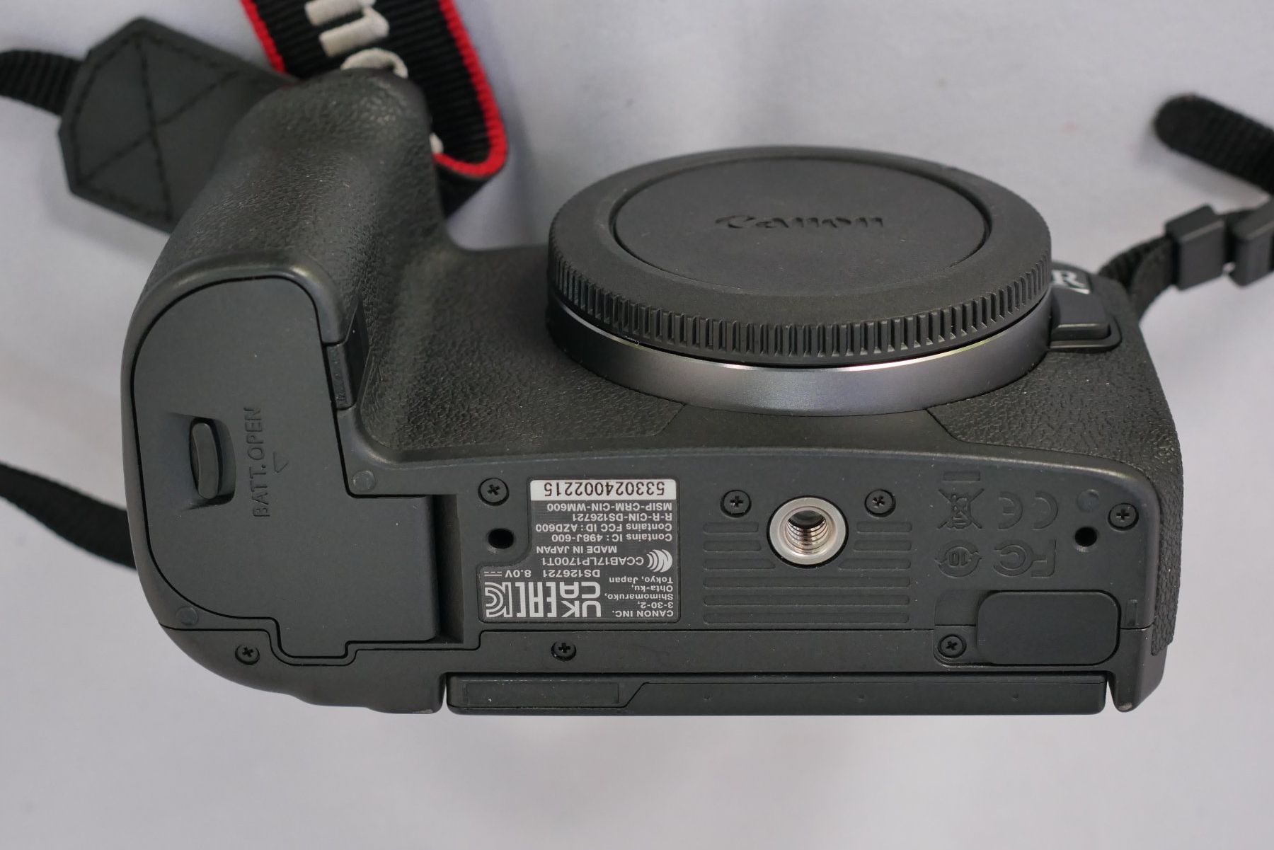 Canon Appareil photo: Canon EOS R in Top Zustand – Neuf (Voir description) à Trimmis par Marli1 4