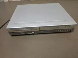 DVD-VCR Kombi Philips DVDR630VR silber gebrauchter Zustand