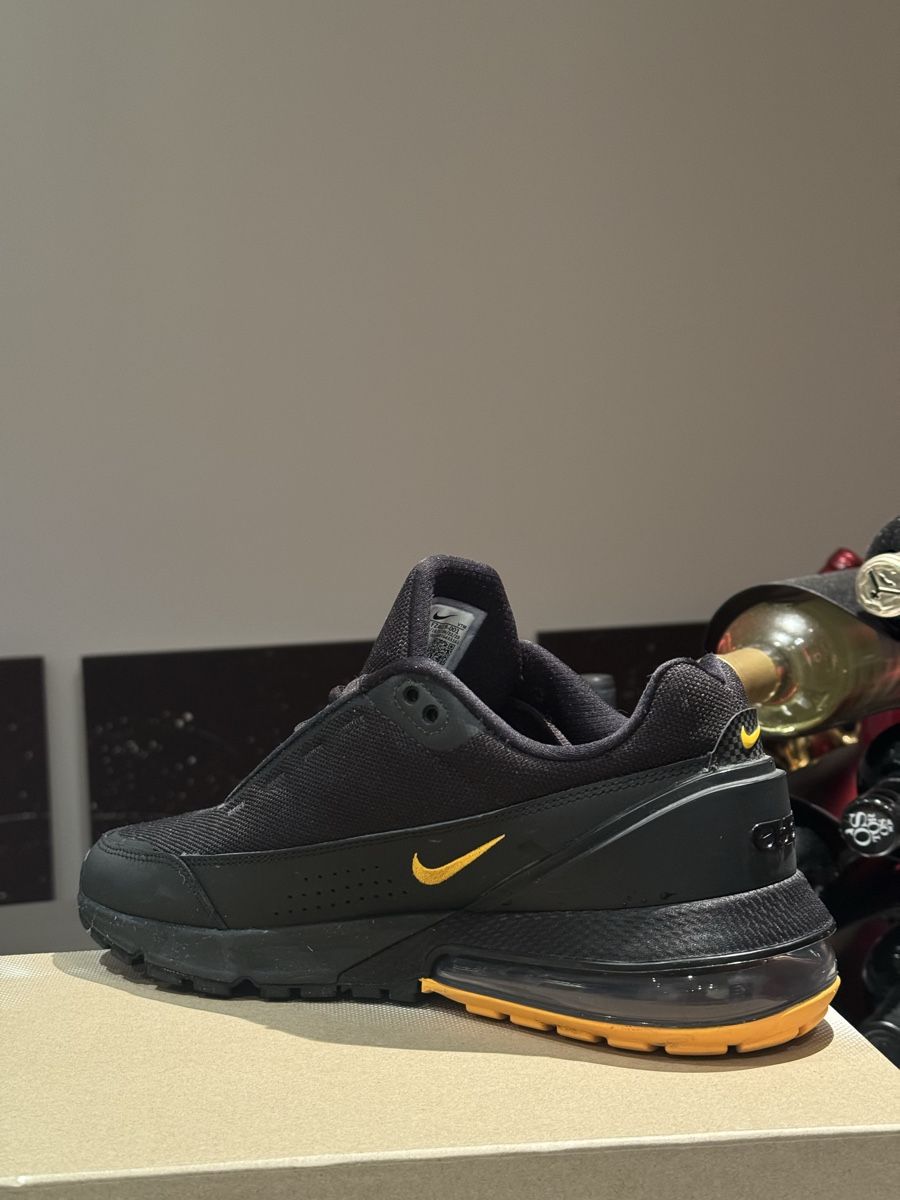 Nike Scarpe da uomo: Nike AirMax Size 43 – Nuovo (secondo la descrizione) da Appenzell venduto da thi_nnh7 2