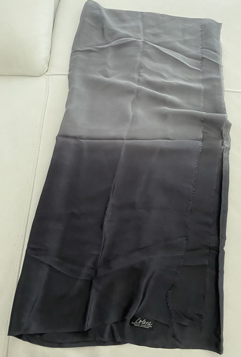 Foulard & Sciarpe: Colora Seiden Schal 🌸 – Usato da Opfikon venduto da Luis144