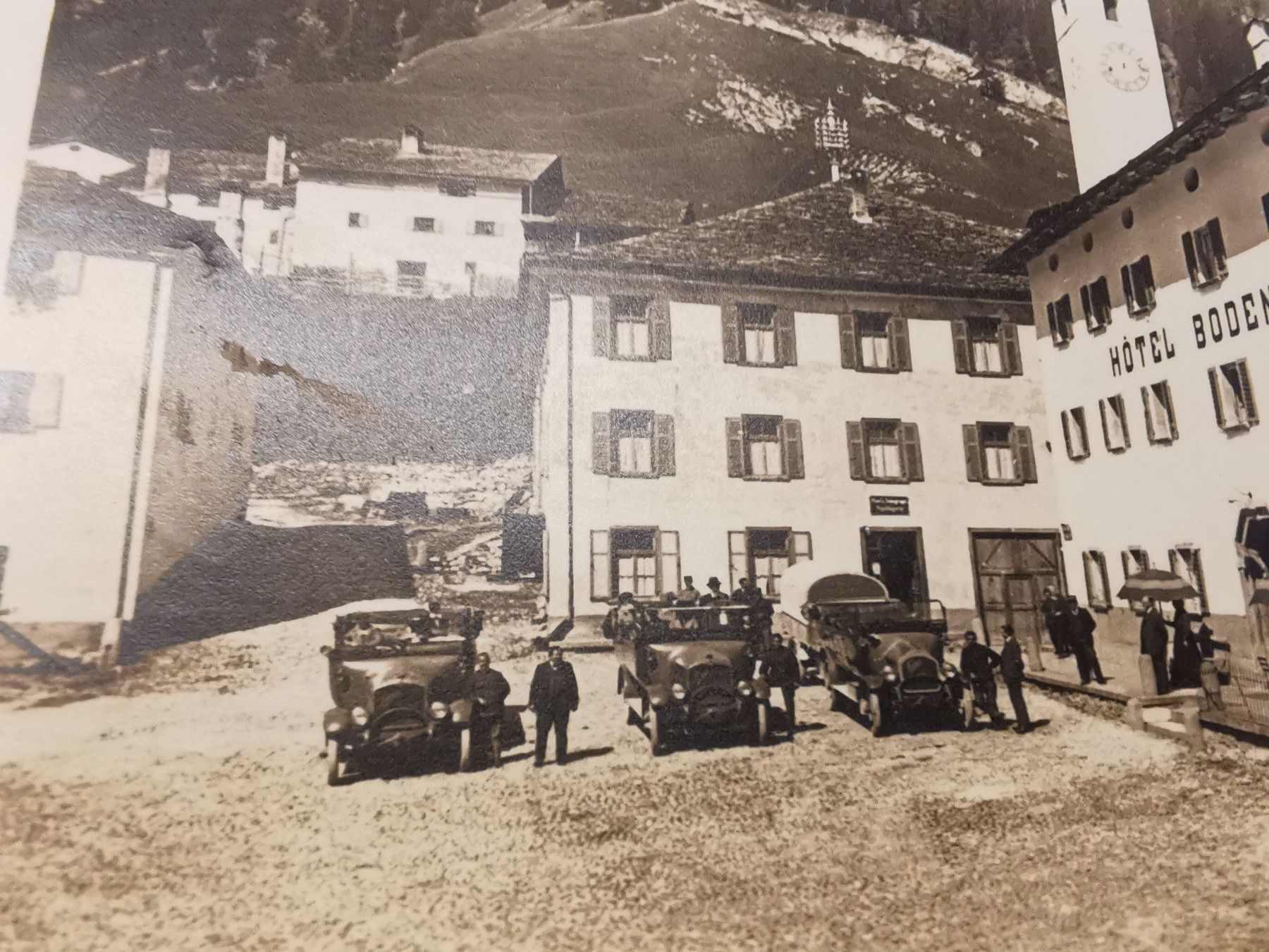 Cartoline postali: Splügen  Oldtimer  Hotel Bodenhaus-Post   1928  AK   GR – Usato da Rheineck venduto da kat_7gld 1