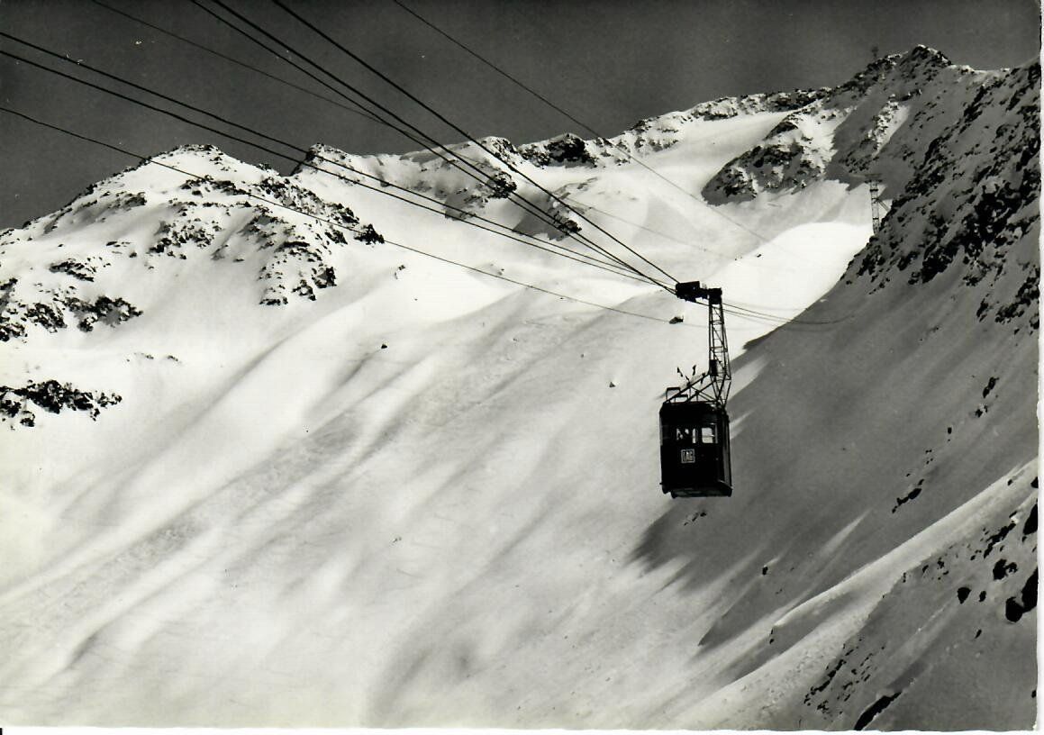 Cartoline postali: Gotthard Luftseilbahn / Andermatt - Gemsstock – Usato da Hochdorf venduto da Ziegel-16