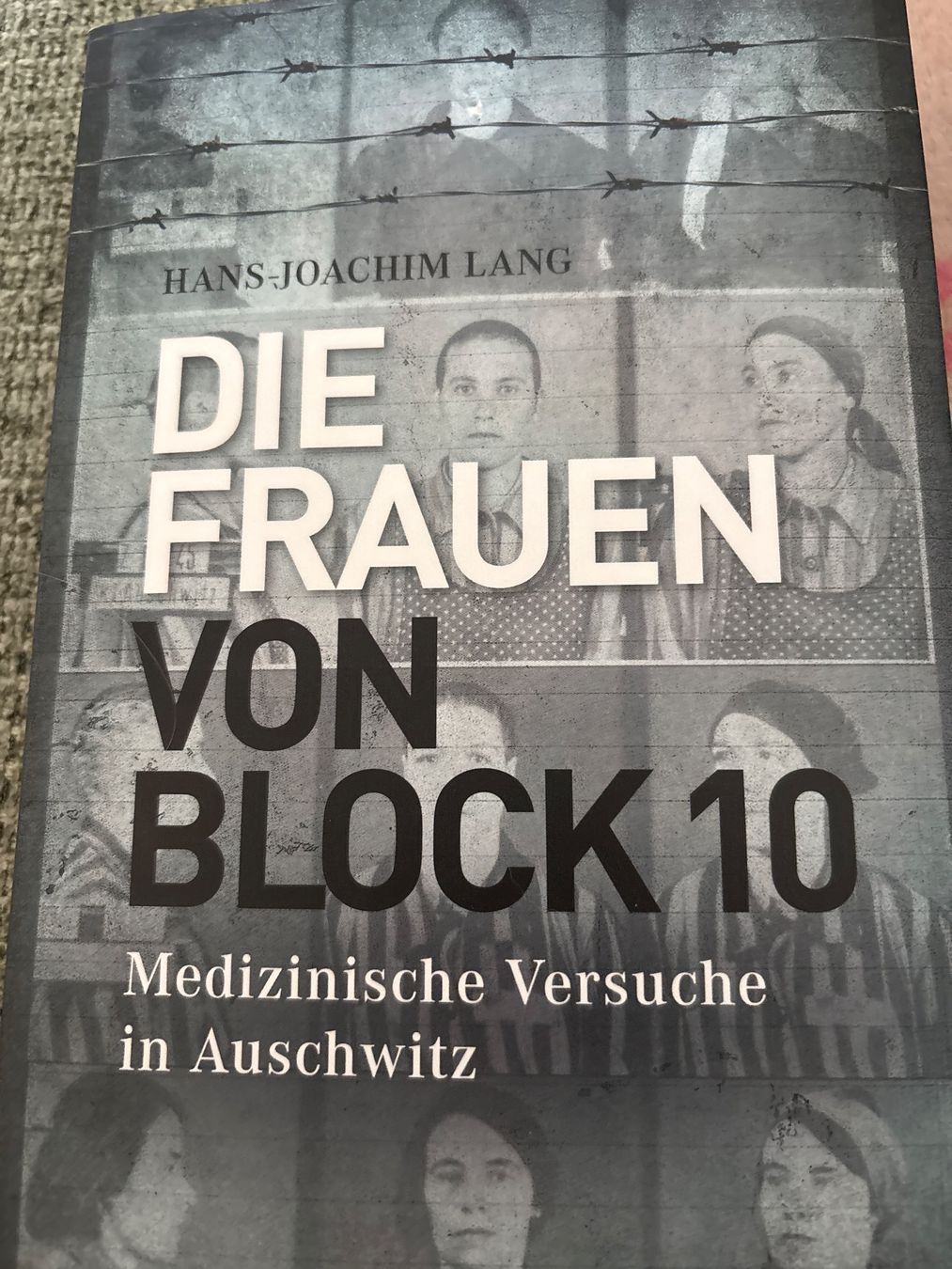 Libri: Die Frauen von Block 10 – Usato da Lauwil venduto da Turbo-Schnecke