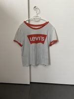 Levi’s t shirt