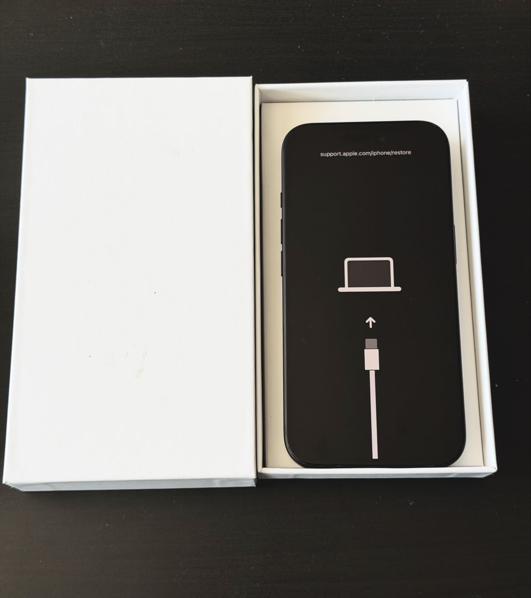 Apple Handys / Smartphones: iPhone 16 noir 128Gb  – Defekt aus Genève von Phoneconcept 1