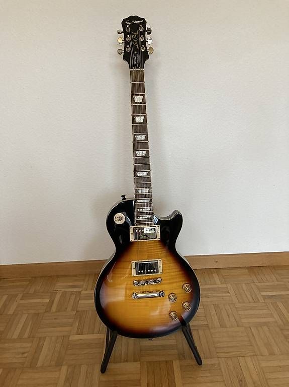 Epiphone Strumenti musicali: Epiphone Les Paul Tribute Plus Vintage Sunburst – Nuovo (secondo la descrizione) da Boudry venduto da jack067