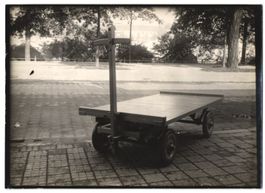 Fotografie Pritschenwagen / Bollerwagen,