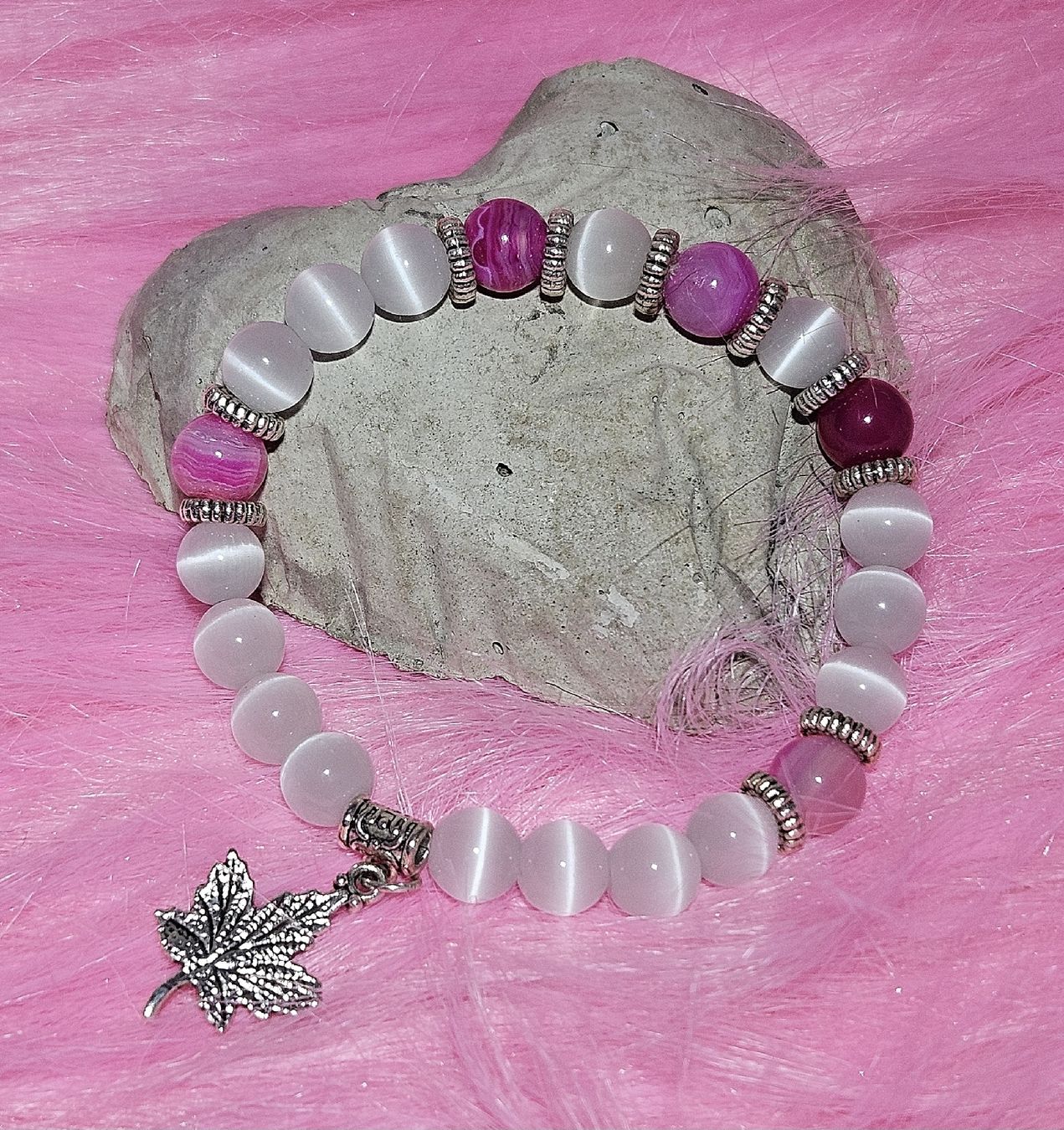 Bracciali & Braccialetti: weiss-Mix Farb Armk. mit Blatt - Spendenaktion – Nuovo (secondo la descrizione) da Unterkulm venduto da Nachtigall 1