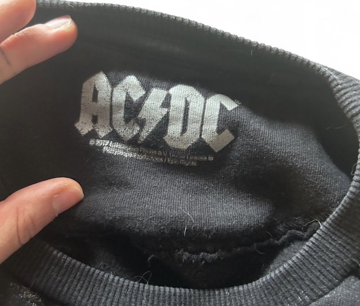 Maglioni & Felpe: ACDC Band Pullover – Usato da Wolfhausen venduto da eil_jc5j 2