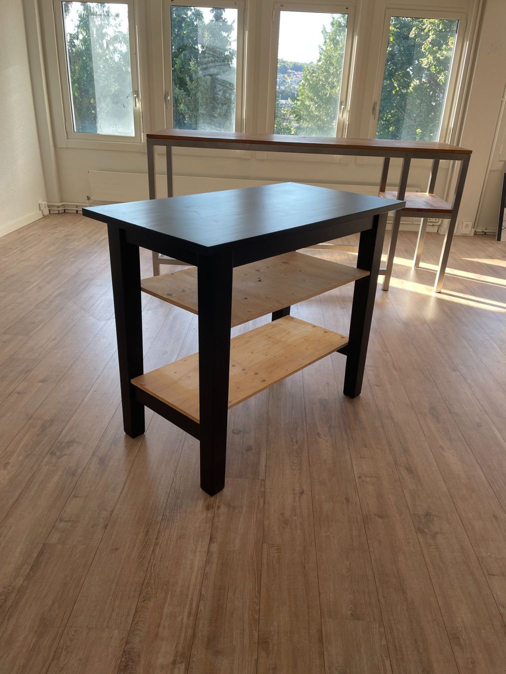 Tables: Table de DJ / Bar – D'occasion à Préverenges par mar_dy9k 1