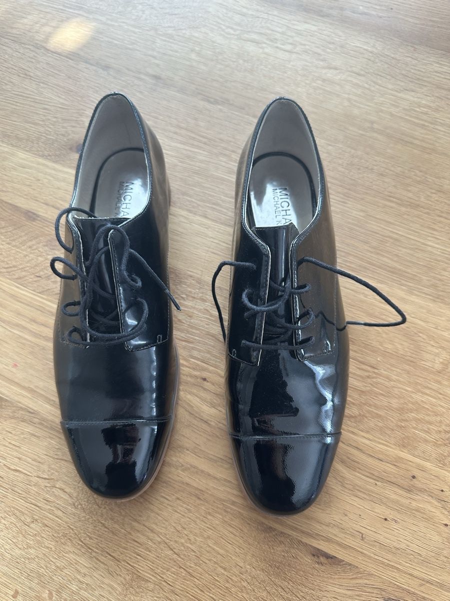 Michael Kors Scarpe da donna: Michael Michael Kors Black Leather – Nuovo e nell'imballaggio originale da Kölliken venduto da jel_6k2l 1