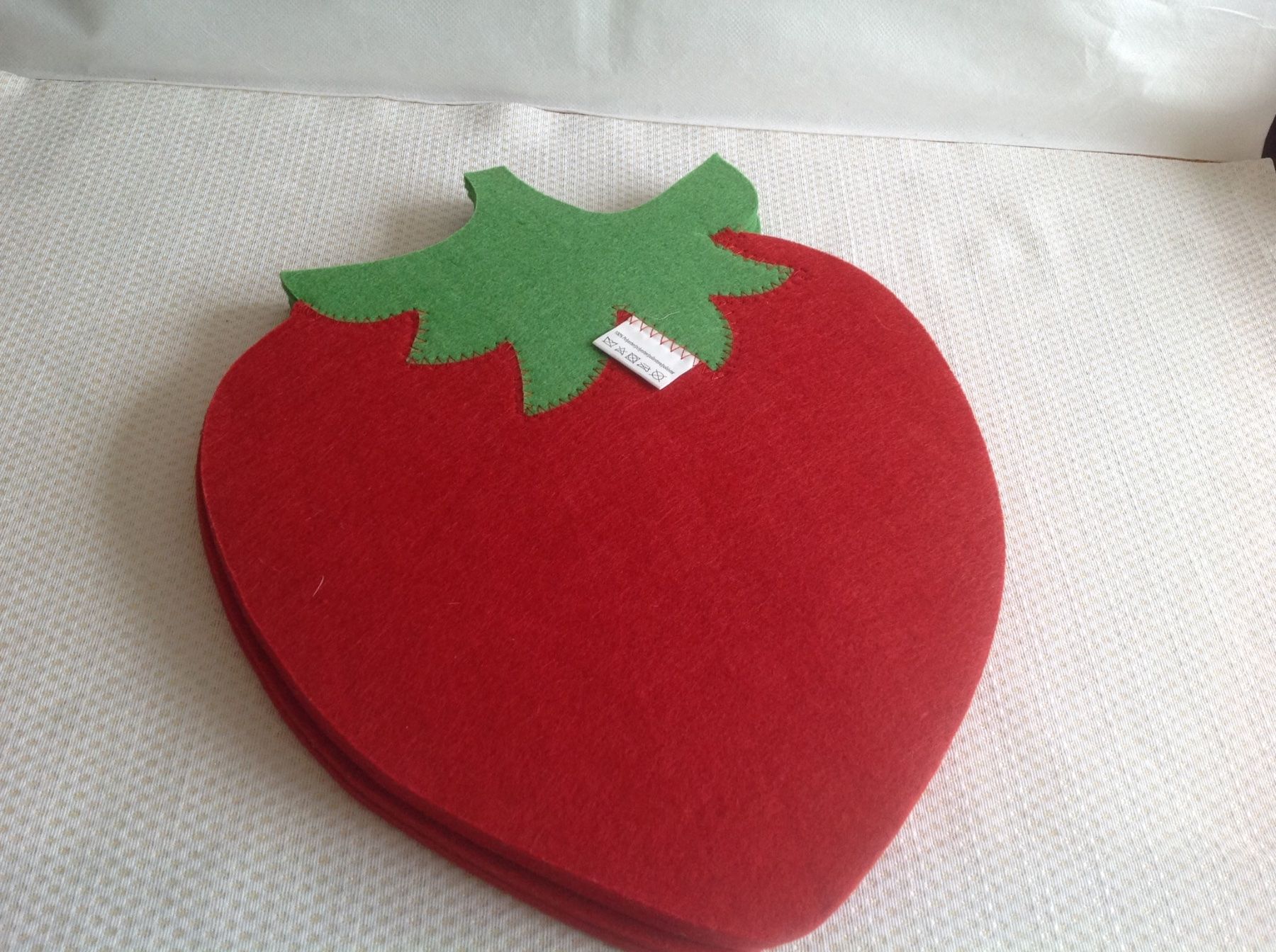 Geschirrsets: Set de table - Fraises – Gebraucht aus Sion von accroshoes 3