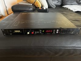 Yamaha D1500 - Top Delay!