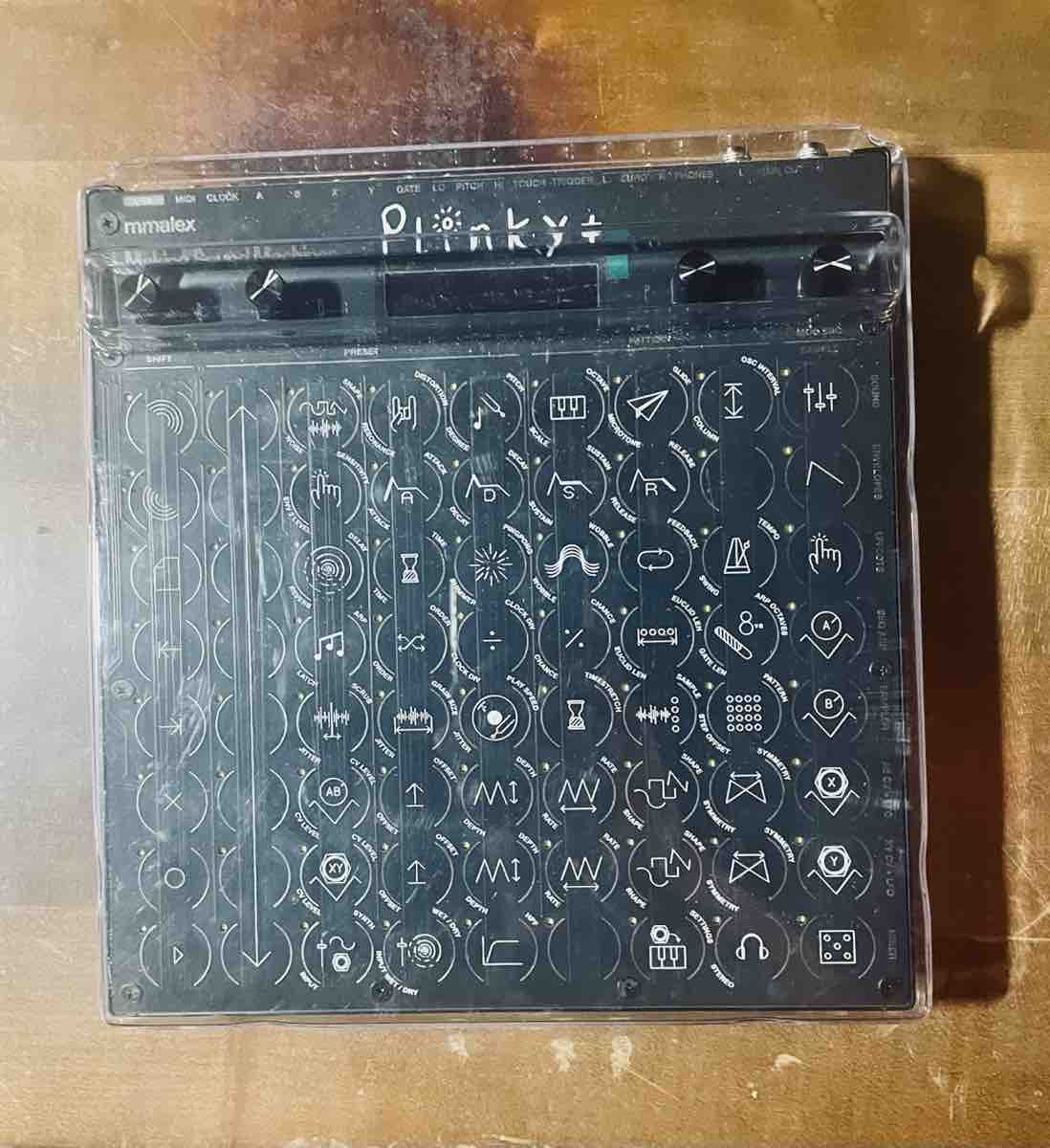Strumenti musicali: Plinky+ Making Sound Machines – Nuovo (secondo la descrizione) da Sion venduto da Donbon 2
