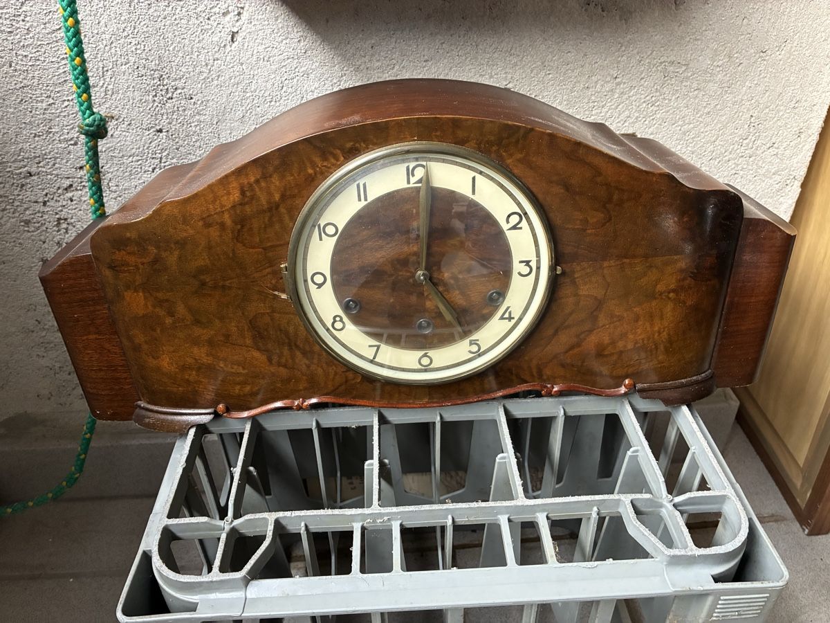Orologi da terra & Orologi da parete: Deux pendules ne fonctionne pas  – Usato da Les Bayards venduto da Mutz51 1