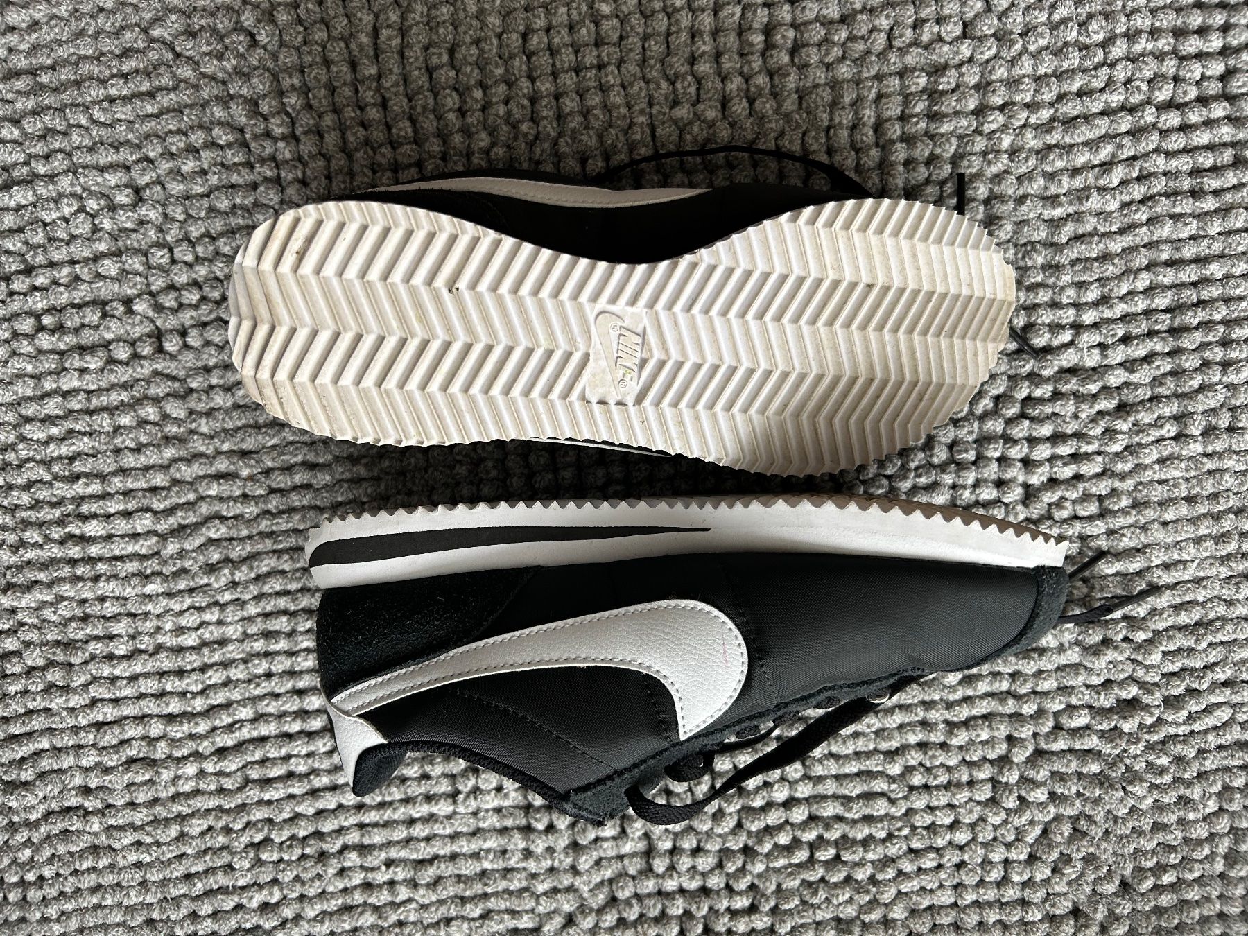 Nike Scarpe da donna: Nike Sneakers Gr. 37.5 – Nuovo (secondo la descrizione) da Feuerthalen venduto da Anna_Swift 2