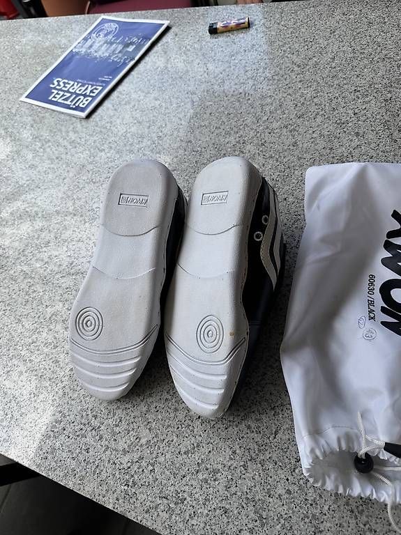Herrenschuhe: Kick Boxing Schuhe Kwon (42-43) – Gebraucht aus Rorschacherberg von hel_l7nq 3