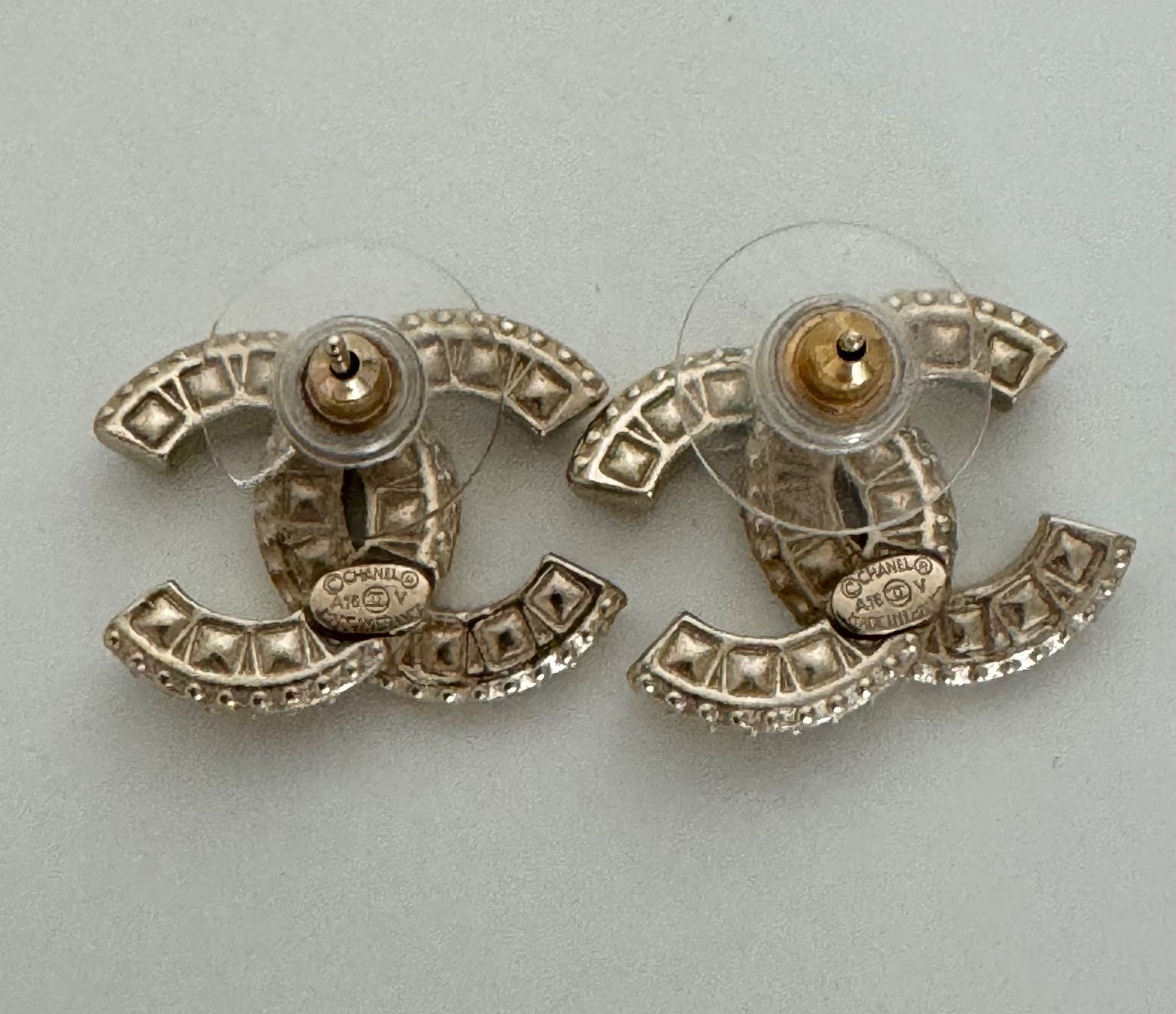 Chanel Orecchini pendenti & Orecchini a lobo: Chanel Earrings - Original – Nuovo (secondo la descrizione) da Zürich venduto da JessGar 3