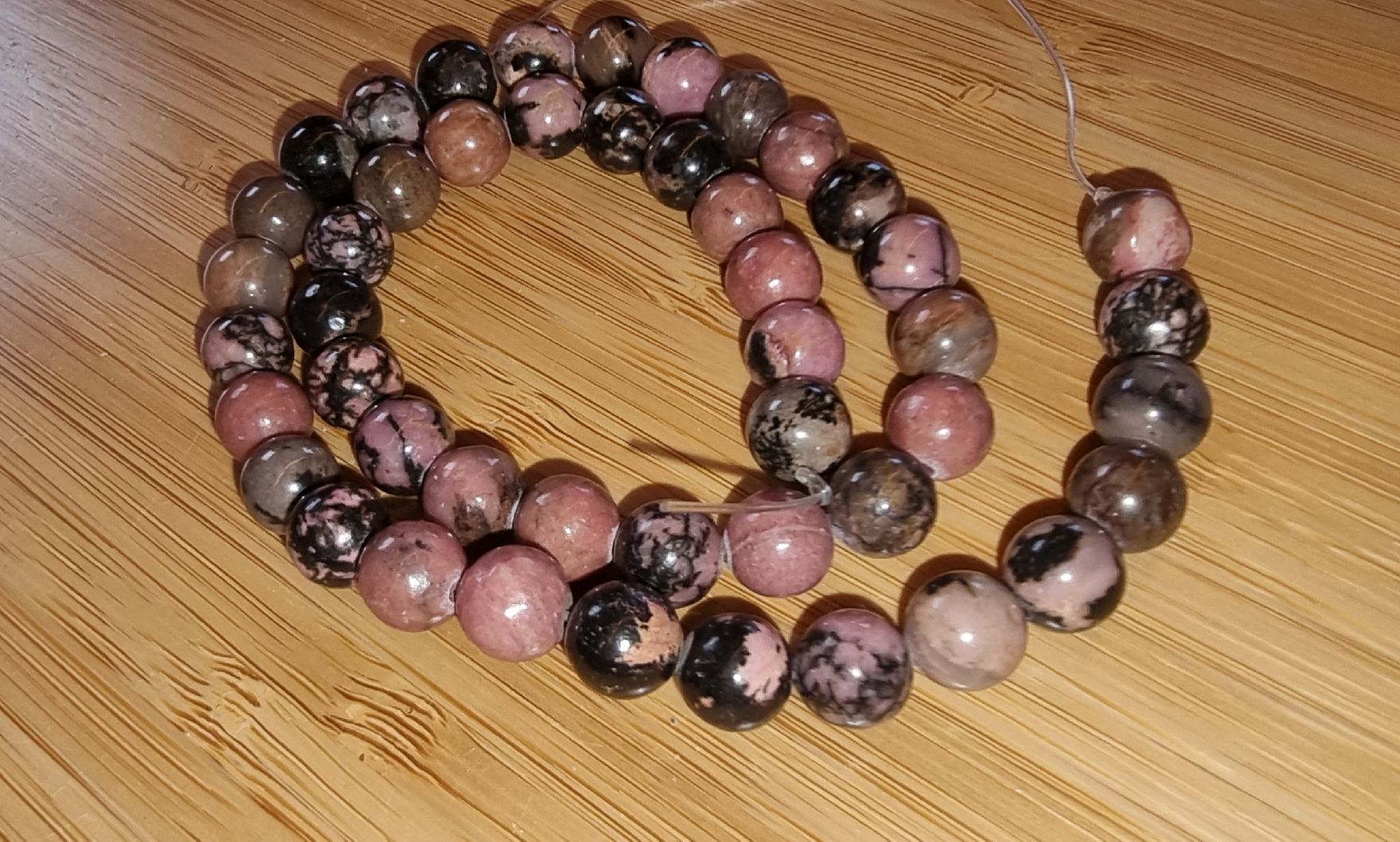 Minerali & Pietre curative: Achat (Agate) Strang 8mm. – Nuovo e nell'imballaggio originale da Menziken venduto da Mirager
