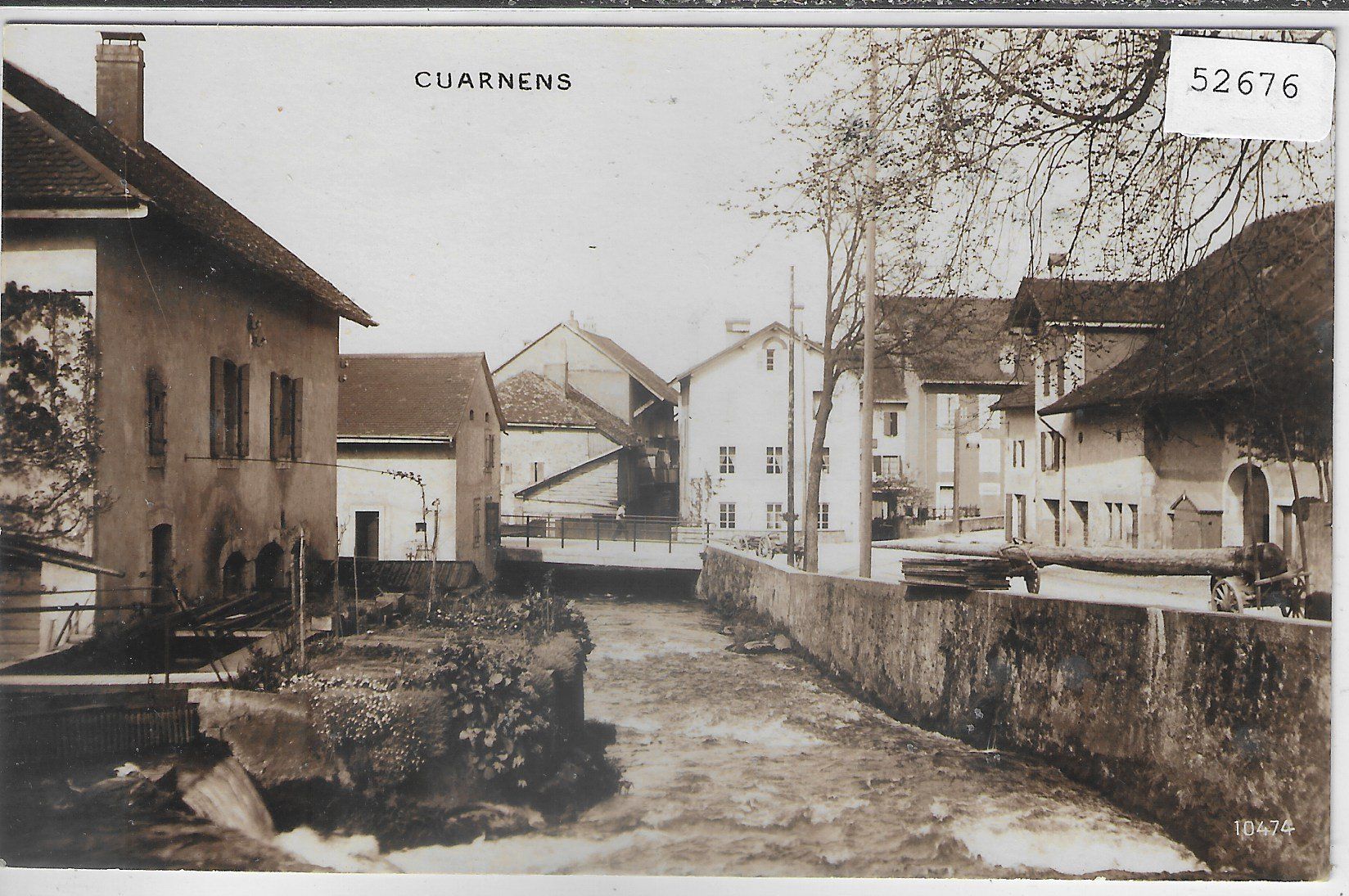 Cartoline postali: Cuarnens - Interieur du village – Usato da Ettingen venduto da Kartenplanet