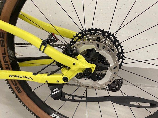 Bergstrom Biciclette: Bergstrom XCV 869 E-Mountainbike Fully – Nuovo (secondo la descrizione) da St. Gallen venduto da Tobber 3