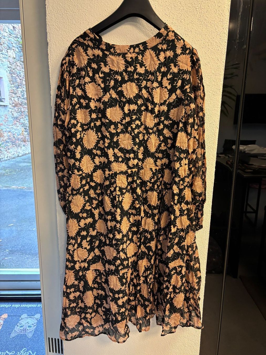 Maison 123 Vestiti: Maison 123 Robe courte NEUF Taille 38-40 – Nuovo (secondo la descrizione) da Pambio-Noranco venduto da mys_898f 2