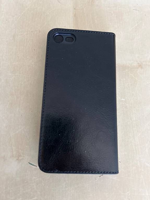 Coques & Protection écran: Iphone SE 3 Hülle – D'occasion à Jens par Mistered 3
