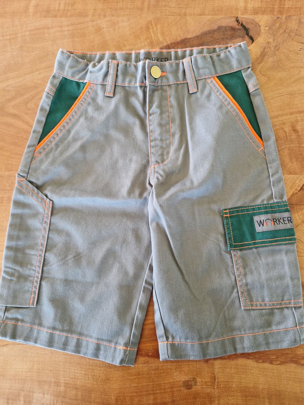 Pantaloni: Arbeitshose kurz WORKER 116 – Usato da Giswil venduto da monimaus08