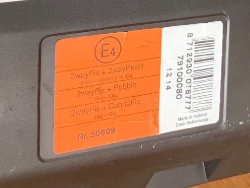 Maxi-Cosi Sièges auto: Maxi Cosi Pebble+ und Isofix-Station 2wayFix – D'occasion à Ebikon par Dorfschmid 4