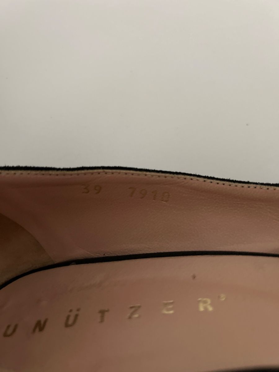 Scarpe da donna: UNÜTZER Pumps Gr. 39 schwarz – Usato da Salenstein venduto da sehrgut 2