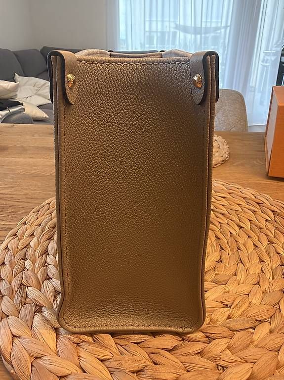Taschen für Damen: LOUIS VUITTON ONTHEGO TASCHE – Gebraucht aus Dottikon von jus_v5br 3
