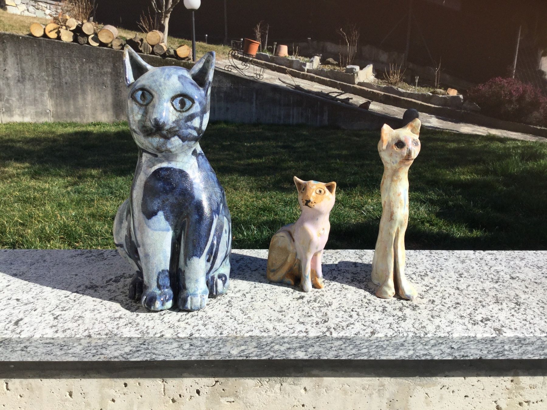 Sculture & Statue: Ceramiche - Gatti – Usato da Morbio Inferiore venduto da Ecod